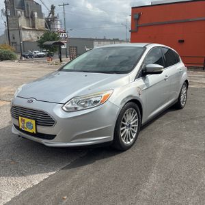 FORD FOCUS ELECTRIC - 1