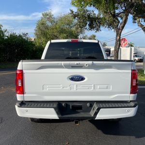 صورة 7 لـ 2023 FORD F-150 XLT