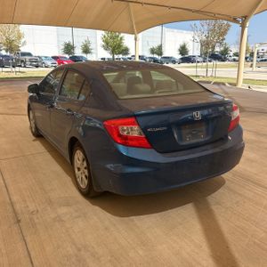 2012 Honda CIVIC LX 照片 5