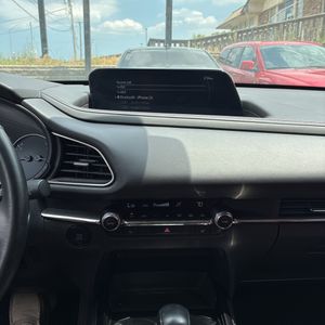 صورة مصغرة 37 لـ 2025 Mazda CX-30 2.5 S CARBON EDITION
