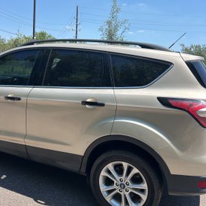 FORD ESCAPE SE - 6
