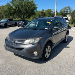2014 Toyota RAV4 XLE — фото 1