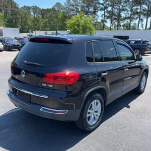 VOLKSWAGEN TIGUAN S - 8