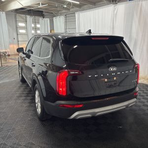 KIA TELLURIDE LX - 5