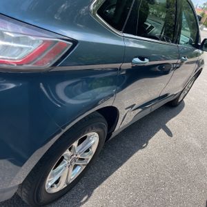 FORD EDGE SEL - 8