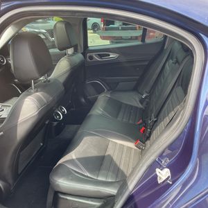 2018 ALFA Romeo GIULIA TI SPORT 照片 33