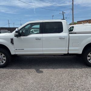 FORD F-250 SUPER DUTY PLATINUM - 4
