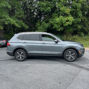 2019 Volkswagen TIGUAN SEL 4MOTION — фото 10