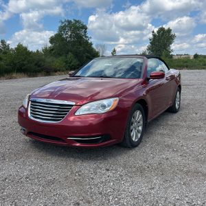 صورة 1 لـ 2011 Chrysler 200 TOURING