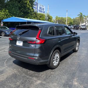 صورة 8 لـ 2024 Honda CR-V EX-L