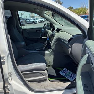 2015 Chevrolet TRAVERSE LT — миниатюра 33