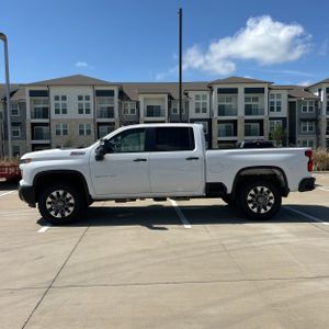 CHEVROLET SILVERADO 2500HD CUSTOM - 3