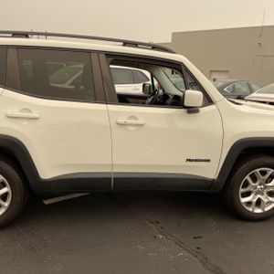 2015 JEEP RENEGADE LATITUDE — миниатюра 11