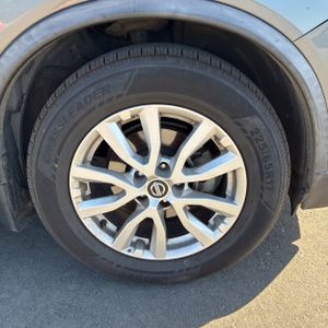 2017 Nissan ROGUE SV 缩略图 20