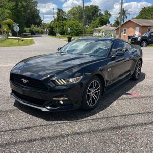 FORD MUSTANG ECOBOOST PREMIUM - 1
