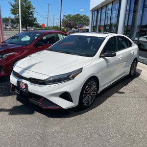 2023 KIA FORTE GT 照片 1