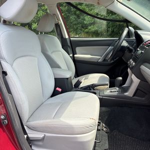 2014 Subaru FORESTER 2.5I photo 32