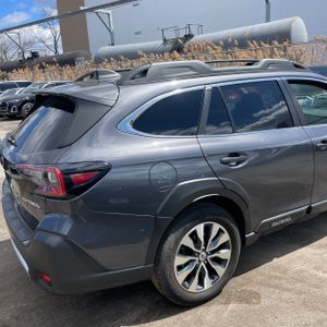 SUBARU OUTBACK LIMITED - 9