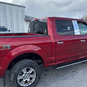 FORD F-150 XLT - 9