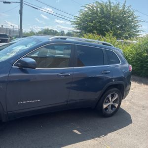 صورة 4 لـ 2019 JEEP CHEROKEE LIMITED