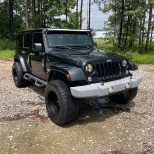 صورة 12 لـ 2014 JEEP WRANGLER UNLIMITED SAHARA