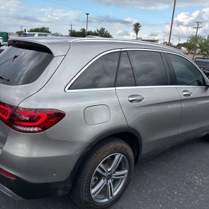 MERCEDES-BENZ GLC - 9