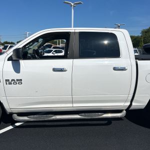 2015 RAM 1500 BIG HORN — фото 4