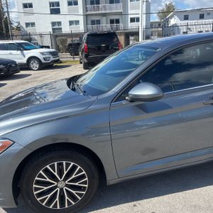 VOLKSWAGEN JETTA S - 2