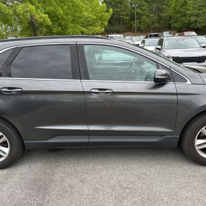 FORD EDGE SEL - 10