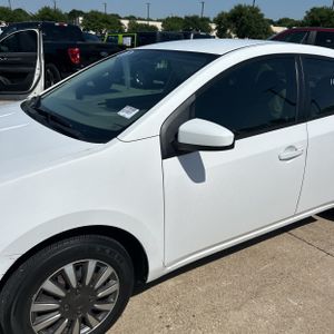 NISSAN SENTRA 2.0 - 2