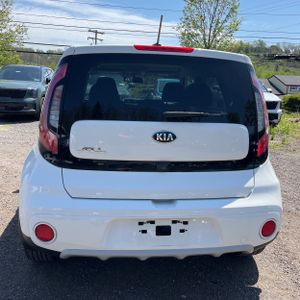 KIA SOUL + - 7