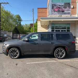JEEP WAGONEER SERIES III - 3