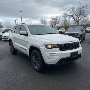 JEEP GRAND CHEROKEE 75TH ANNIVERSARY EDITION 4X4 - 10