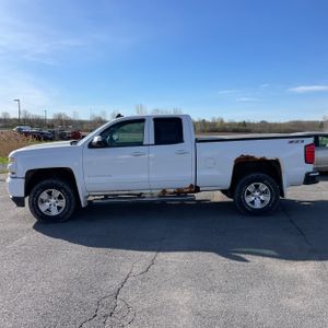 CHEVROLET SILVERADO 1500 - 3