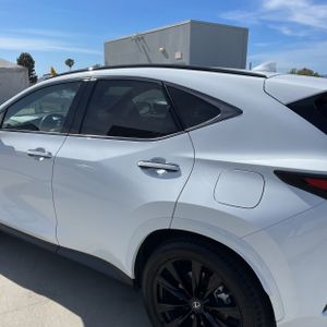 LEXUS NX 450H+ F SPORT HANDLING - 6