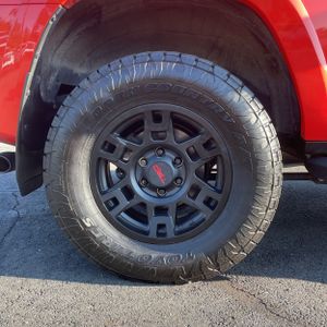 صورة مصغرة 19 لـ 2023 Toyota 4RUNNER TRD PRO