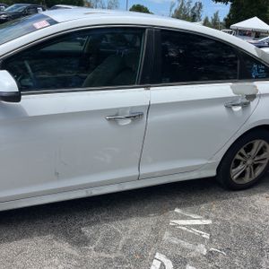 HYUNDAI SONATA SEL - 4