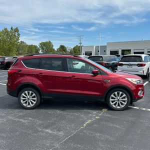 صورة 10 لـ 2019 FORD ESCAPE SEL