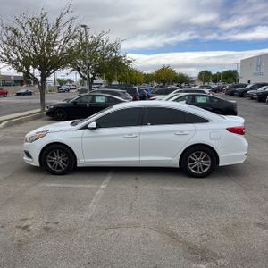 HYUNDAI SONATA BASE - 3