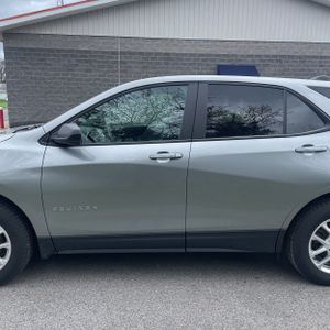 CHEVROLET EQUINOX LS - 4