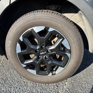 2024 KIA SORENTO S 照片 18