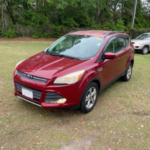 FORD ESCAPE SE - 1
