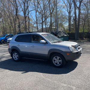 HYUNDAI TUCSON SE - 10