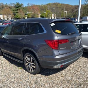 HONDA PILOT TOURING - 5