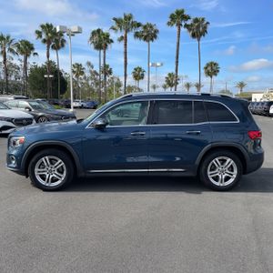 MERCEDES-BENZ GLB - 3