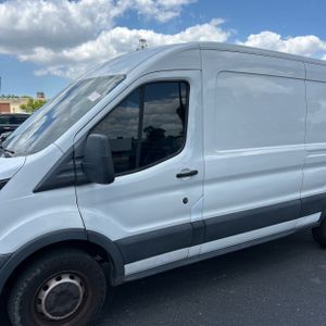 FORD TRANSIT 250 - 2