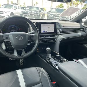 2025 Toyota CAMRY SE thumbnail 35