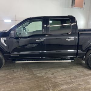 FORD F-150 XLT - 4