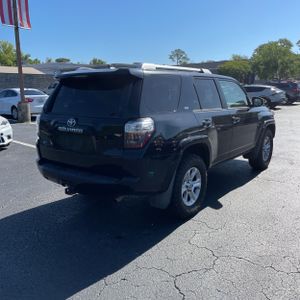 TOYOTA 4RUNNER - 8