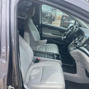 2019 Honda ODYSSEY EX-L — фото 33